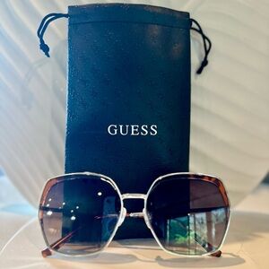 Guess Women's Black and Brown Sunglasses